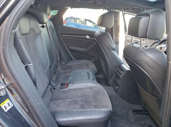 WA1C4AFY9K2140800 2019 AUDI SQ5 Серый Вид задней части салона