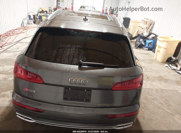 WA1C4AFYXJ2047928 2018 AUDI SQ5 Gray 