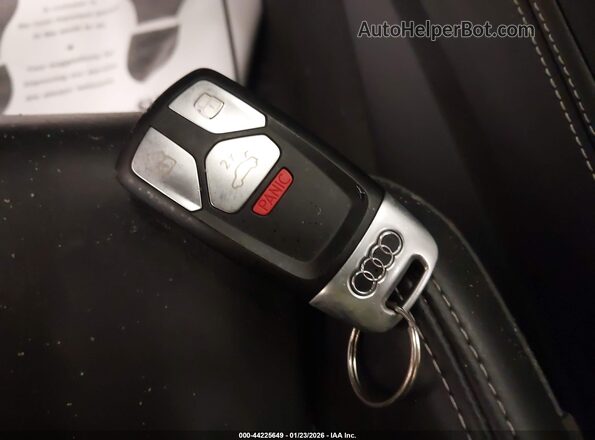 WA1C4BFY4L2006719 2020 AUDI SQ5 Black Dashboard view