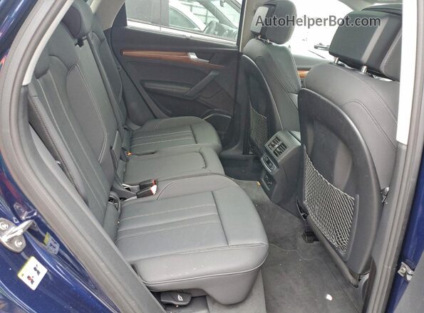 WA1CAAFY5M2014834 2021 AUDI Q5 Blue Սալոնի հետևի տեսք