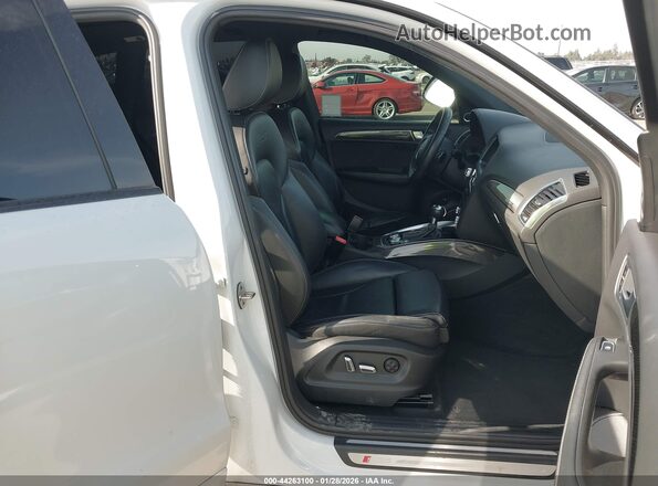 WA1CCAFP7HA082632 2017 AUDI SQ5 Белый Вид салона спереди
