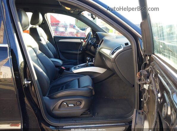 WA1CCAFP8GA007551 2016 AUDI SQ5 Black Front interior view