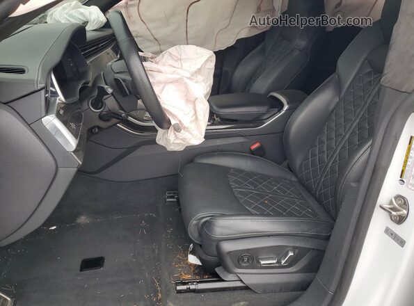 WA1CWBF11MD017244 2021 AUDI SQ8 Белый Вид салона спереди