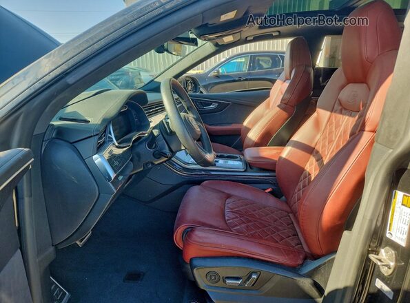 WA1CWBF18PD033297 2023 AUDI SQ8 Black Vista interior delantera