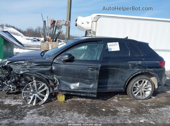 WA1DECF30N1044257 2022 AUDI Q3 Black Vista frontal