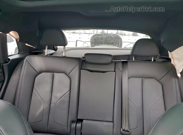 WA1DECF32P1062570 2023 AUDI Q3 Черный Вид задних сидений