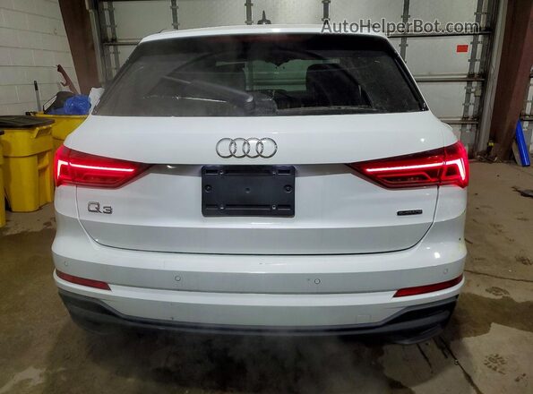 WA1DECF32S1061430 2025 AUDI Q3 Белый Вид сзади