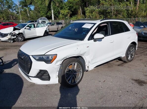 WA1DECF33M1082113 2021 AUDI Q3 White წინა მარცხენა ხედი სამი მეოთხედიდან