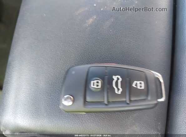 WA1DECF33M1082113 2021 AUDI Q3 White წინა პანელის ხედი