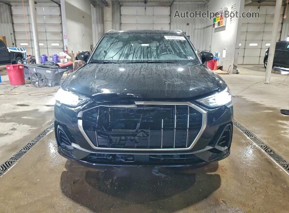 WA1DECF35K1082031 2019 AUDI Q3 Черный Вид спереди