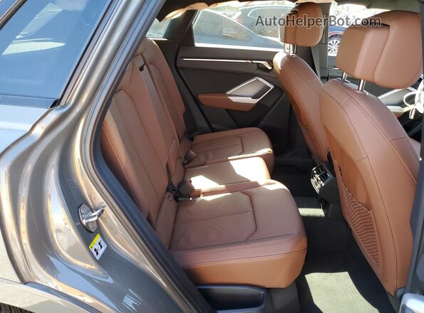 WA1DECF35P1103788 2023 AUDI Q3 Gray უკანა სალონის ხედი