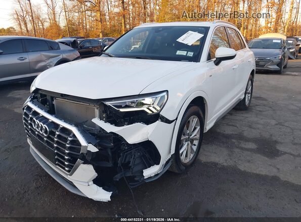 WA1DECF38P1105986 2023 AUDI Q3 White Вид спереду