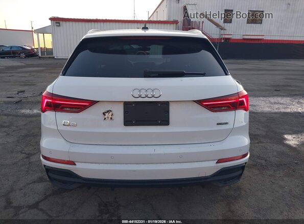 WA1DECF38P1105986 2023 AUDI Q3 White 