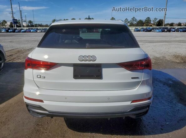 WA1DECF3XN1005126 2022 AUDI Q3 Белый Вид сзади