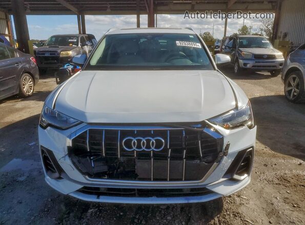 WA1DECF3XN1005126 2022 AUDI Q3 Белый Вид спереди