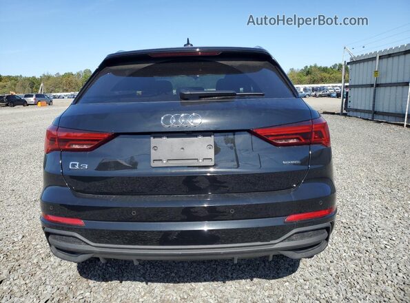WA1DECF3XR1154402 2024 AUDI Q3 Black Widok z tyłu