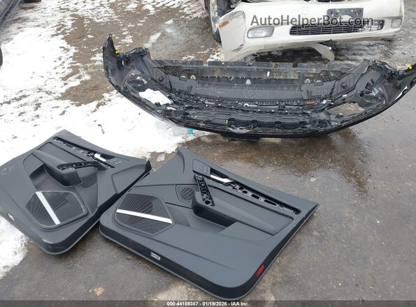 WA1EAAFY3R2095025 2024 AUDI Q5 Black ხელსაწყოთა პანელის ხედი