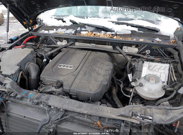 WA1EAAFY3R2095025 2024 AUDI Q5 Black უკანა ხედი