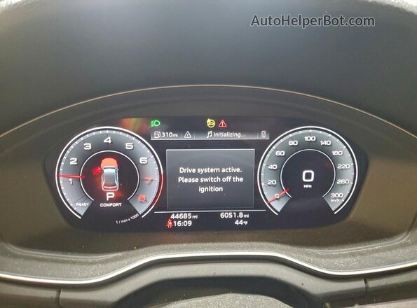 WA1EAAFY4R2030510 2024 AUDI Q5 Gray Widok zestawu wskaźników