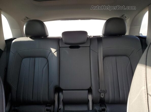 WA1EAAFY5P2066672 2023 AUDI Q5 Зеленый Вид задних сидений