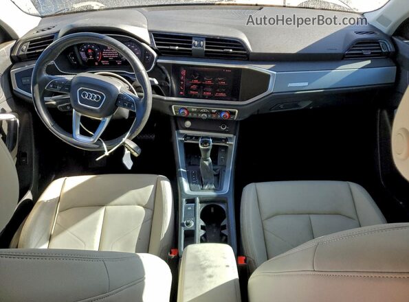 WA1EECF31K1084931 2019 AUDI Q3 Gray 