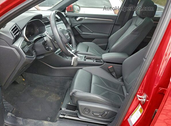 WA1EECF31R1024268 2024 AUDI Q3 Red 