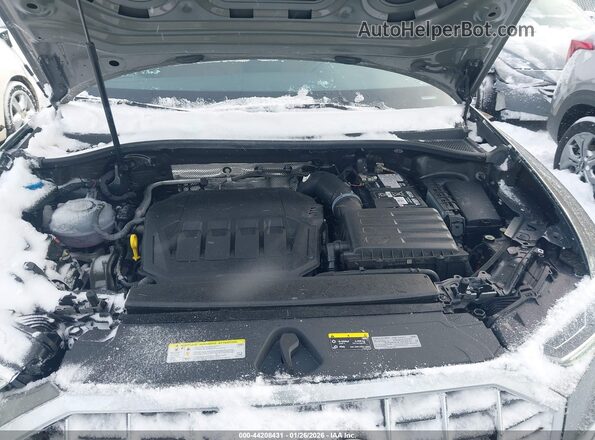 WA1EECF31R1174302 2024 AUDI Q3 Gray Rear view