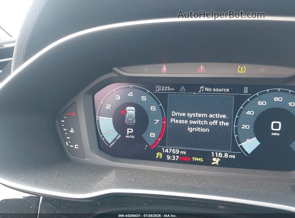 WA1EECF31R1174302 2024 AUDI Q3 Gray 