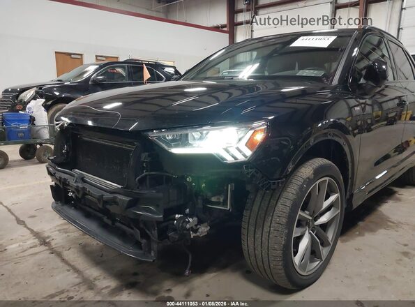 WA1EECF33M1132867 2021 AUDI Q3 Черный Вид спереди