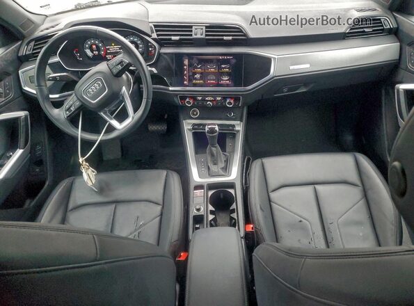 WA1EECF33N1032074 2022 AUDI Q3 White Вид панелі приладів