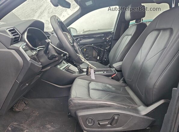 WA1EECF34K1082932 2019 AUDI Q3 Black Widok wnętrza z przodu