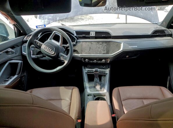 WA1EECF34N1057744 2022 AUDI Q3 Blue Вид панелі приладів