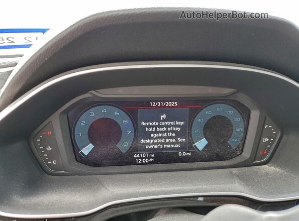 WA1EECF34N1057744 2022 AUDI Q3 Blue Вид щитка приладів