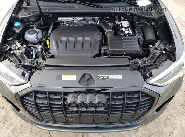 WA1EECF34S1022021 2025 AUDI Q3 Charcoal Вид задньої частини салону