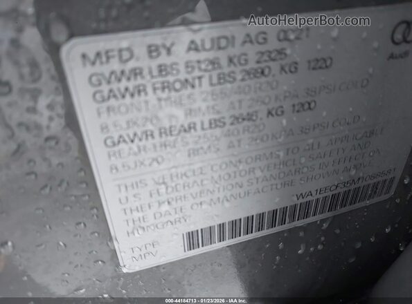 WA1EECF35M1088581 2021 AUDI Q3 Gray Շարժիչի բաժամունքի տեսք