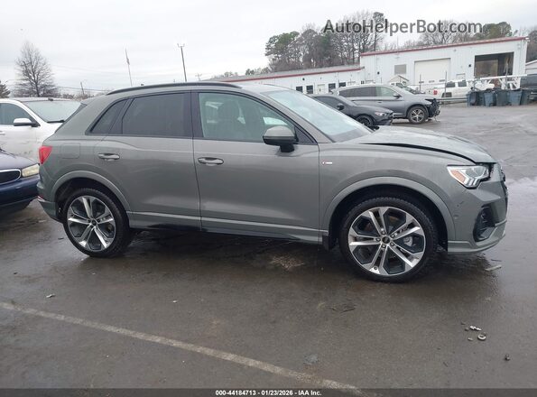 WA1EECF35M1088581 2021 AUDI Q3 Gray Սալոնի հետևի տեսք