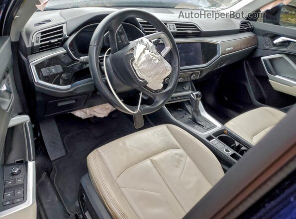 WA1EECF36M1017230 2021 AUDI Q3 Blue Առջևի վահանակի տեսք