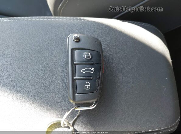 WA1EECF36R1045827 2024 AUDI Q3 Белый 