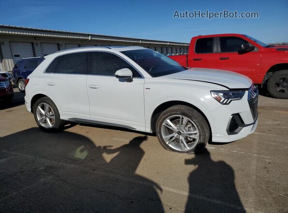 WA1EECF38P1143867 2023 AUDI Q3 White Front right