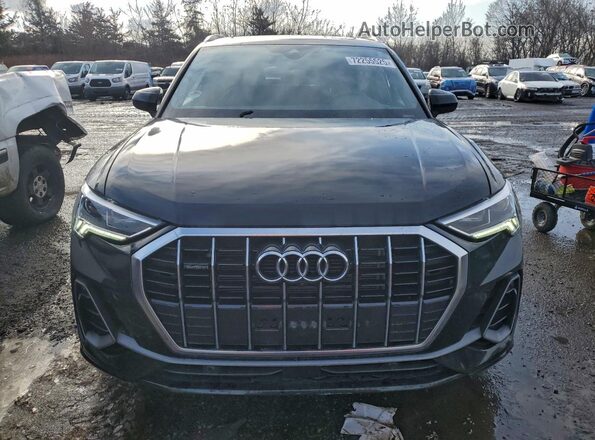 WA1EECF38R1168951 2024 AUDI Q3 Black Front view