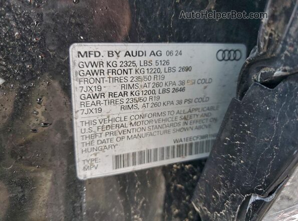 WA1EECF38R1168951 2024 AUDI Q3 Black 360 interior view