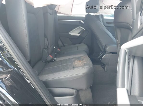 WA1EECF39N1051891 2022 AUDI Q3 Black Widok naklejki z numerem VIN