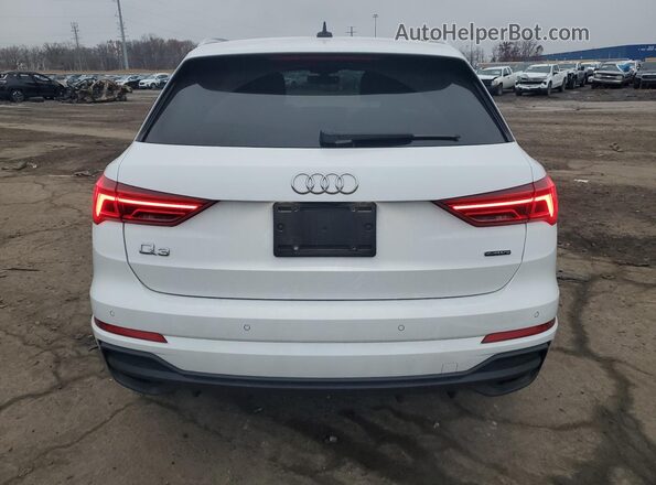 WA1EECF3XR1021563 2024 AUDI Q3 White Вид ззаду