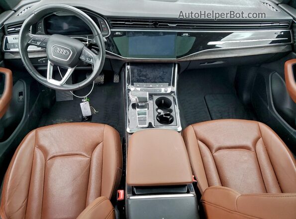 WA1EVAF10MD038544 2021 AUDI Q8 Black Dashboard view