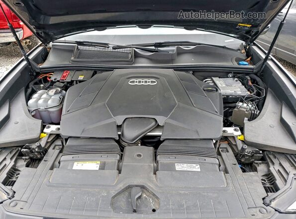 WA1EVAF10MD038544 2021 AUDI Q8 Black Engine compartment view