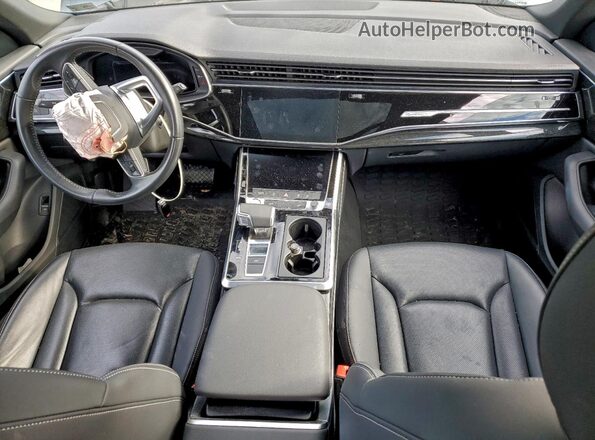 WA1EVAF12LD001669 2020 AUDI Q8 Gray Widok deski rozdzielczej