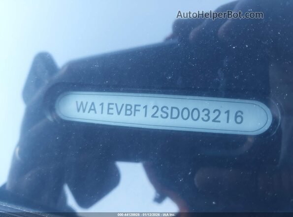 WA1EVBF12SD003216 2025 AUDI Q8 Gray 