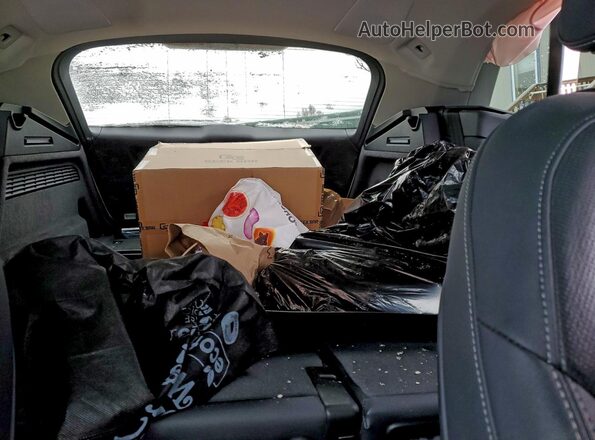 WA1EVBF16PD039675 2023 AUDI Q8 Белый Вид задних сидений