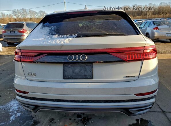 WA1FVAF12MD022947 2021 AUDI Q8 White Вид ззаду