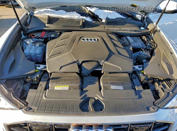 WA1FVAF12MD022947 2021 AUDI Q8 White Вид підкапотного простору